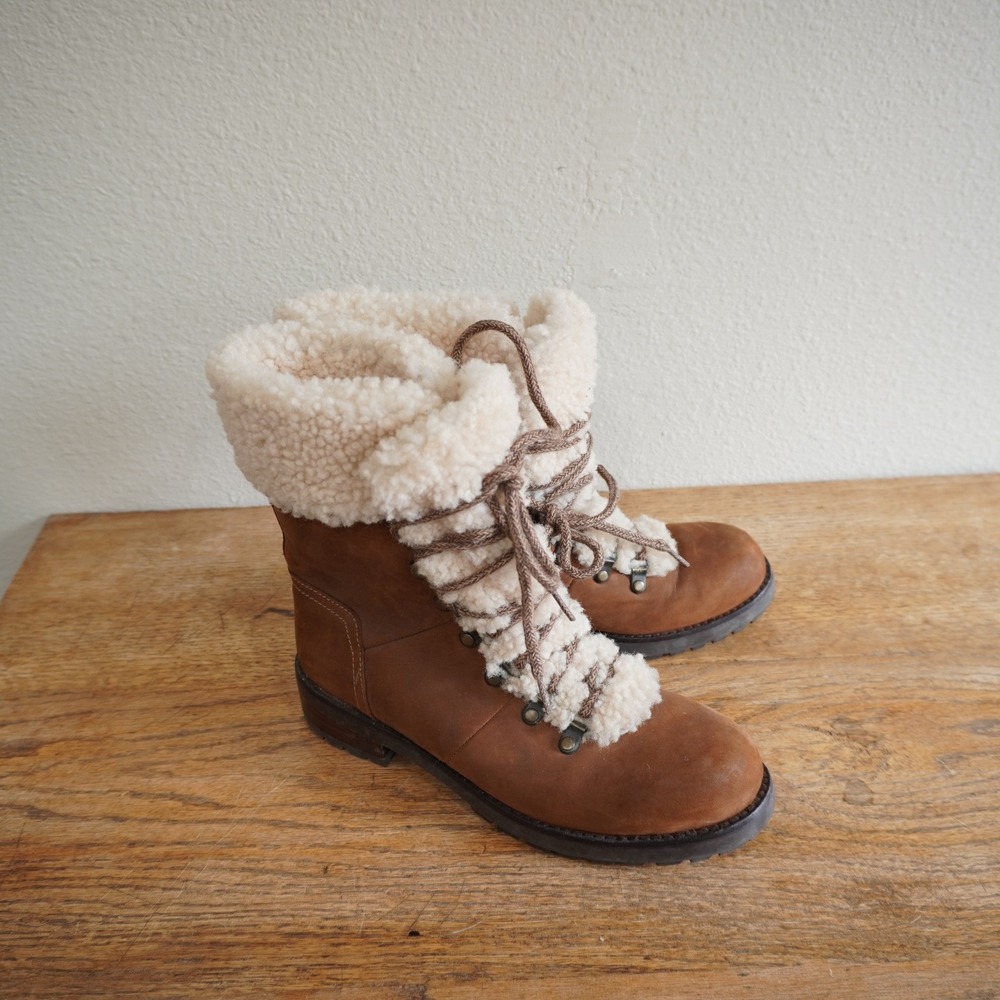 UGG Adirondack Boot III Size 7.5 Chestnut Leather Shearling Winter Snow Boots